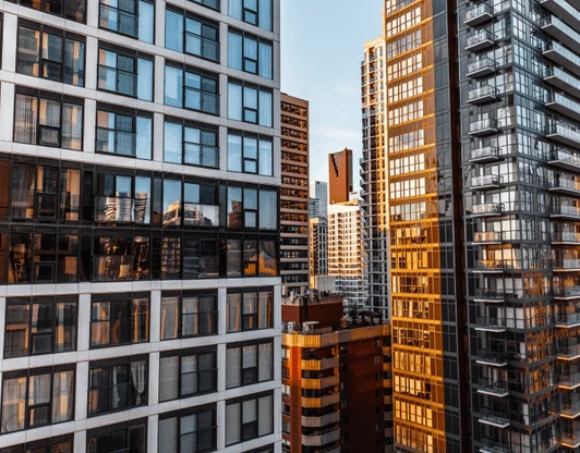 Для клиентов новостроек (СПб/МСК)

Квартиры от застройщиков без комиссии